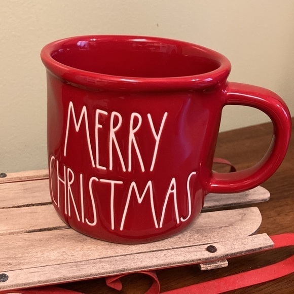 NEW Rae Dunn MERRY CHRISTMAS  RED Mug - Picture 2 of 5